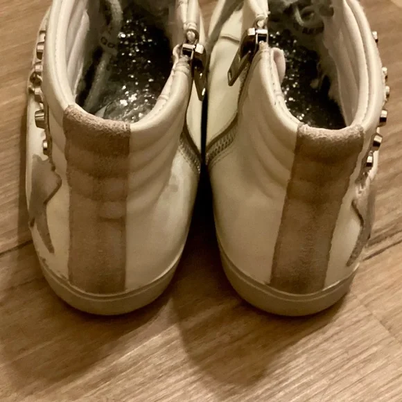 Golden Goose Deluxe Brand GGDB White and Silver High-Top Sneakers - Picture 5 of 16